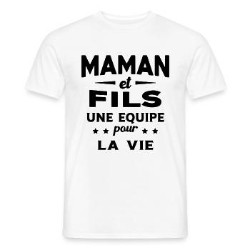 Maman et Fils une equipe Cadeau Fête Des Mères - T-shirt homme - blanc - Devant - AI Model Male 178 dark (178cm)