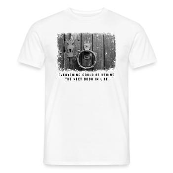 Tout derrière le trou de serrure d’à côté - T-shirt homme - blanc - Devant - AI Model Male 178 dark (178cm)