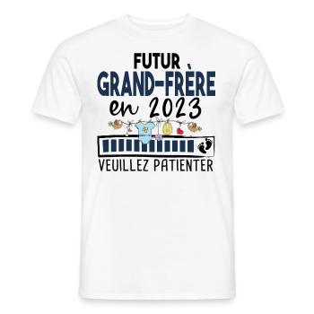 Futur Grand Frère 2023 Cadeau Naissance Bébé - T-shirt homme - blanc - Devant - AI Model Male 178 dark (178cm)