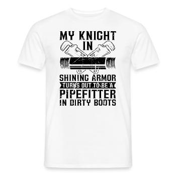 My Knight In Shining Pipefitter Pipes Pipefitters - Männer T-Shirt - Weiß - Vorne - AI Model Male 178 dark (178cm)