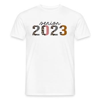 senior 2023 Leopardenprint Lustig - Männer T-Shirt - Weiß - Vorne - AI Model Male 178 dark (178cm)