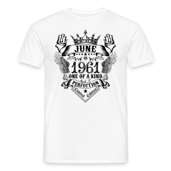 Anniversaire Juin 1961 né en Juin 1961 - T-shirt homme - blanc - Devant - AI Model Male 178 dark (178cm)