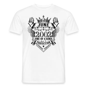 Geburtstag Juni 2002 geboren im Juni 2002 - Männer T-Shirt - Weiß - Vorne - AI Model Male 178 dark (178cm)