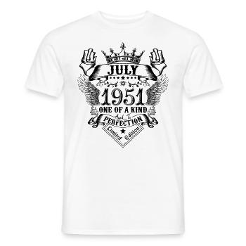 Geburtstag Juli 1951 geboren im Juli 1951 - Männer T-Shirt - Weiß - Vorne - AI Model Male 178 dark (178cm)