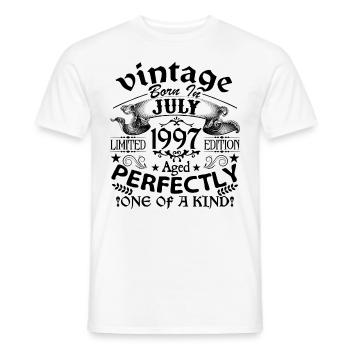 Juli 1997 | Jahrgang 1997 | geboren im Juli - Männer T-Shirt - Weiß - Vorne - AI Model Male 178 dark (178cm)