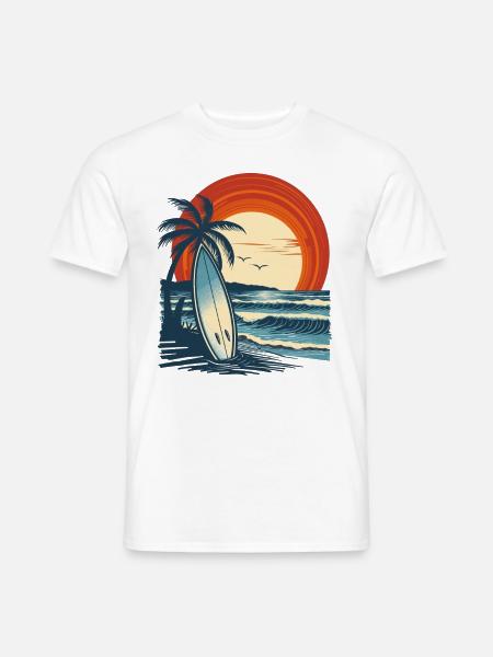 Surfbrett Am Strand Bei Sonnenuntergang - Männer T-Shirt - Weiß