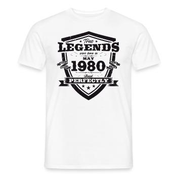 Légende Mai 1980 Millésime 1980 Anniversaire 1980 - T-shirt homme - blanc - Devant - AI Model Male 178 dark (178cm)