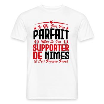 je ne suis pas parfait, supporteur de Nîmes . - T-shirt homme - blanc - Devant - AI Model Male 178 dark (178cm)