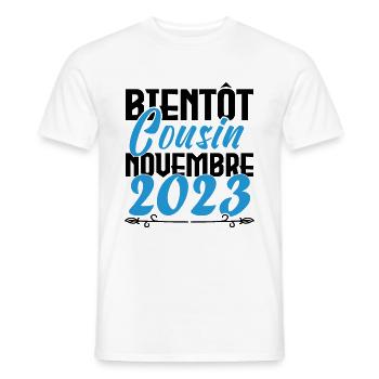 Annonce grossesse. bientôt Cousin Novembre 2023. - T-shirt homme - blanc - Devant - AI Model Male 178 dark (178cm)