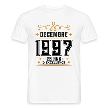 né en DÉCEMBRE 1997, 25 ans, cadeau d'anniversaire - T-shirt homme - blanc - Devant - AI Model Male 178 dark (178cm)