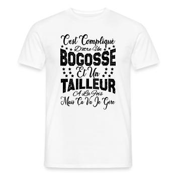 c'est compliqué d'être un Bogosse et un Tailleur. - T-shirt homme - blanc - Devant - AI Model Male 178 dark (178cm)