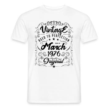 Vintage Né(e) en Mars 1976. anniversaire mars 1976 - T-shirt homme - blanc - Devant - AI Model Male 178 dark (178cm)