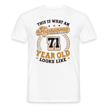Voilà à quoi ressemble un grand homme de 71 ans. - T-shirt homme - blanc - Devant - AI Model Male 178 dark (178cm)