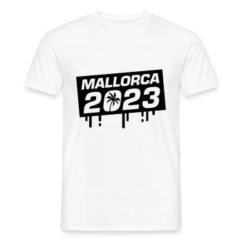 Mallorca 2023 - Männer T-Shirt - Weiß - Vorne - AI Model Male 178 dark (178cm)