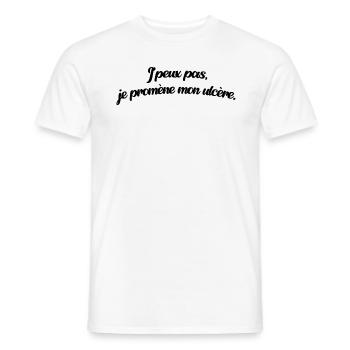 Humour noir - "J'peux pas je promène mon ulcère." - T-shirt homme - blanc - Devant - AI Model Male 178 dark (178cm)