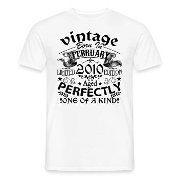 Februar 2010 | Jahrgang 2010 | geboren im Februar - Männer T-Shirt - Weiß - Vorne - AI Model Male 178 dark (178cm)