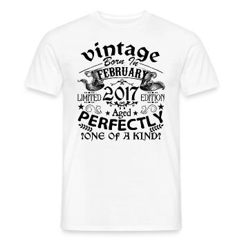 Februar 2017 | Jahrgang 2017 | geboren im Februar - Männer T-Shirt - Weiß - Vorne - AI Model Male 178 dark (178cm)