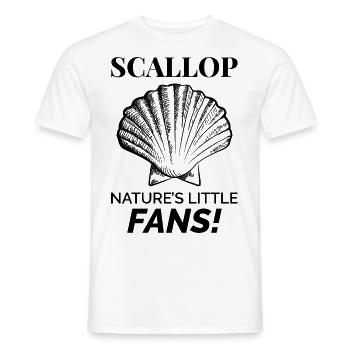 Jakobsmuscheln Sammler Strandräuber Schalentiere - Männer T-Shirt - Weiß - Vorne - AI Model Male 178 dark (178cm)