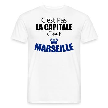 C'est Pas La Capitale C'est Marseille - T-shirt homme - blanc - Devant - AI Model Male 178 dark (178cm)