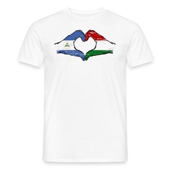 Nicaragua Hongrie drapeau mains forme de coeur utilisé - T-shirt homme - blanc - Devant - AI Model Male 178 dark (178cm)