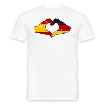Spanien Deutschland Flagge Hände Herz used - Männer T-Shirt - Weiß - Vorne - AI Model Male 178 dark (178cm)