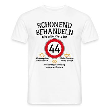 44. Geburtstag Schonend Behandeln Alte Kiste 44 - Männer T-Shirt - Weiß - Vorne - AI Model Male 178 dark (178cm)