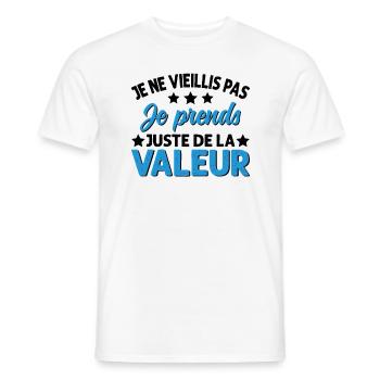 Je Ne Vieillis Pas Je Prends De La Valeur - T-shirt homme - blanc - Devant - AI Model Male 178 dark (178cm)