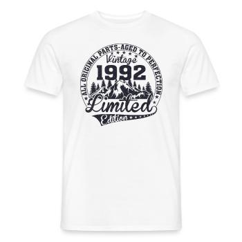 30. Geburtstag Jahrgang 1992 Original Classic 1992 - Männer T-Shirt - Weiß - Vorne - AI Model Male 178 dark (178cm)