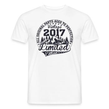 Born 2017 Vintage Retro Anniversary - Men's T-Shirt - white - Front - AI Model Male 178 dark (178cm)