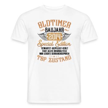 Oldtimer 2014 - Männer T-Shirt - Weiß - Vorne - AI Model Male 178 dark (178cm)