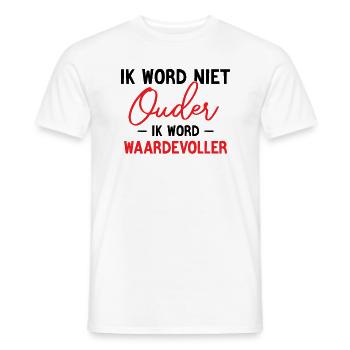 Niet Ouder, Maar Waardevoller - Heren T-shirt - wit - Voor - AI Model Male 178 dark (178cm)