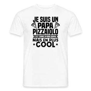 Un papa pizzaiolo c'est comme un papa normal - T-shirt homme - blanc - Devant - AI Model Male 178 dark (178cm)