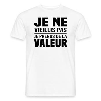 Je ne vieillis pas, je prends de la valeur - T-shirt homme - blanc - Devant - AI Model Male 178 dark (178cm)