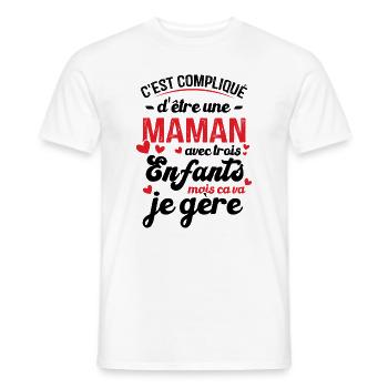 C'est compliqué d'être une Maman avec 3 Enfants - T-shirt homme - blanc - Devant - AI Model Male 178 dark (178cm)