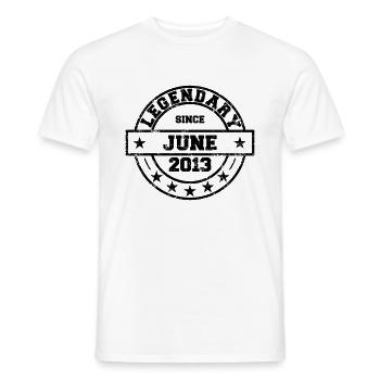 Legendary since Juni 2013 - Geburtstag - Männer T-Shirt - Weiß - Vorne - AI Model Male 178 dark (178cm)