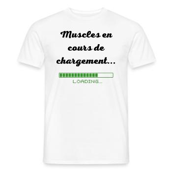 Muscles en cours de chargement... - T-shirt homme - blanc - Devant - AI Model Male 178 dark (178cm)