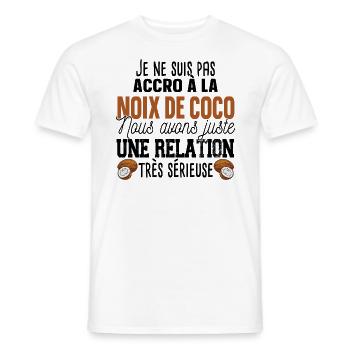 Noix Fruit Relation Cadeau Humour Exotique - T-shirt homme - blanc - Devant - AI Model Male 178 dark (178cm)
