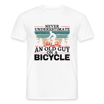 Unterschätze niemals einen alten Mann auf einem Fahrrad Männer - Männer T-Shirt - Weiß - Vorne - AI Model Male 178 dark (178cm)