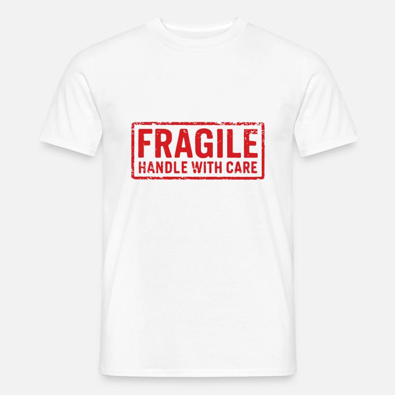 Zerbrechlicher Griff mit rotem Grunge-Stempel - Männer T-Shirt - Weiß