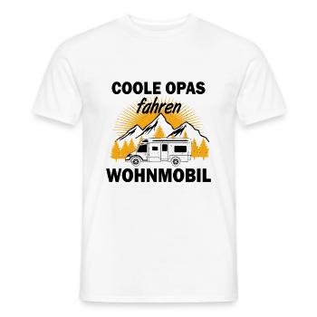 Camper und Rentner - Männer T-Shirt - Weiß - Vorne - AI Model Male 178 dark (178cm)