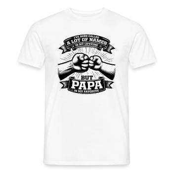 Papa Vater Sohn Geschenkidee Called A Lot Of Names - Männer T-Shirt - Weiß - Vorne - AI Model Male 178 dark (178cm)