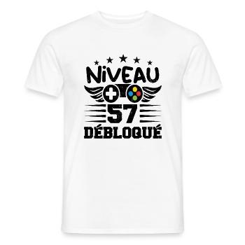 Niveau 57 débloqué - idée cadeau anniversaire - T-shirt homme - blanc - Devant - AI Model Male 178 dark (178cm)