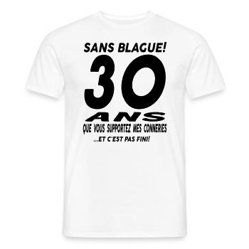 30 ans que vous supportez mes conneries - T-shirt homme - blanc - Devant - AI Model Male 178 dark (178cm)