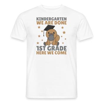Kids Kindergarten graduate Schnabeltier 1st grade - Männer T-Shirt - Weiß - Vorne - AI Model Male 178 dark (178cm)