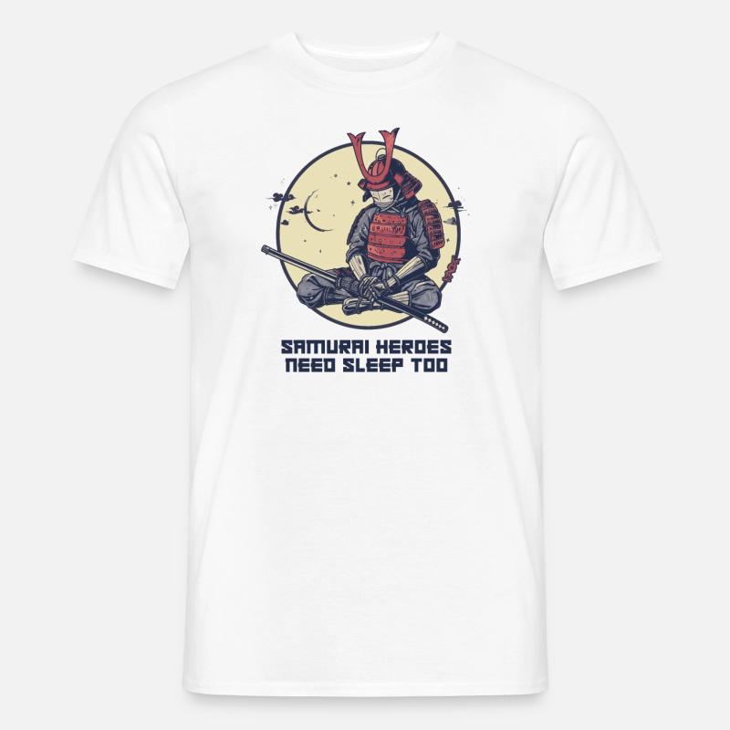 Samurai-Held braucht Schlaf - Männer T-Shirt - Weiß
