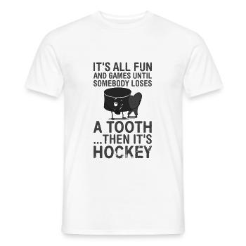 Zahn Hockey Lustig - Männer T-Shirt - Weiß - Vorne - AI Model Male 178 dark (178cm)