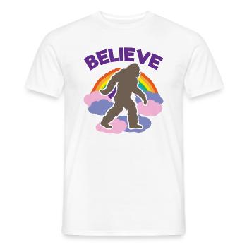 Belief in Bigfoot Supernatural Being - Men's T-Shirt - white - Front - AI Model Male 178 dark (178cm)