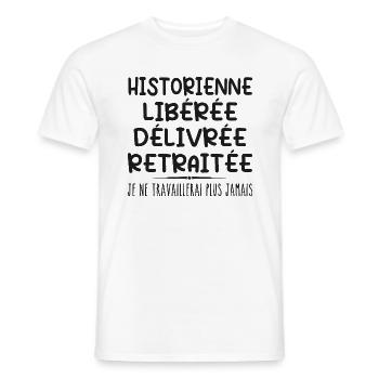 Historikerin feiert ihren Ruhestand mit humorvollem Geschenk - Männer T-Shirt - Weiß - Vorne - AI Model Male 178 dark (178cm)
