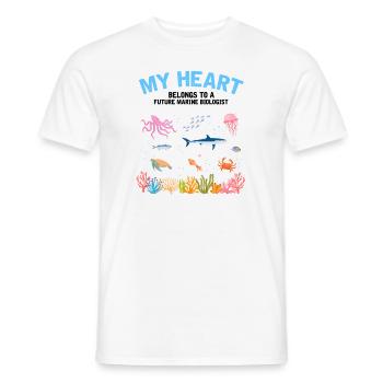 Heart belongs to marine biologist Marine biology sea - Men's T-Shirt - white - Front - AI Model Male 178 dark (178cm)