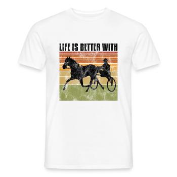 La vie est meilleure avec Harness Racing Trotting Trot - T-shirt homme - blanc - Devant - AI Model Male 178 dark (178cm)